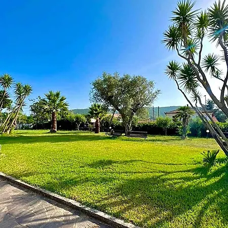 Bed & Breakfast Liberti 4*