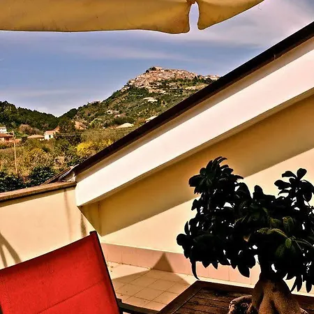 Liberti Nocleg ze śniadaniem Castellabate